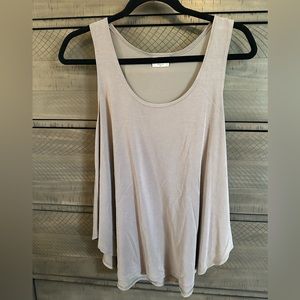 Nude H.I.P tank Sz Medium